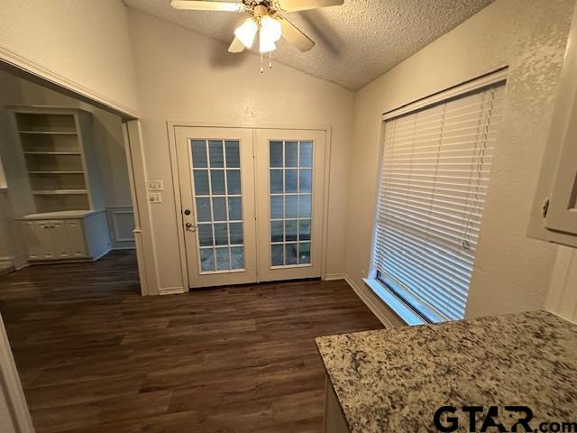 5815 Hollytree Drive Tyler, TX 75703 - Photo 3 of 14