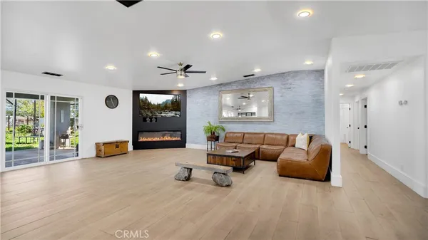 $4,200 | 26098 Nova Lane, Menifee, CA 92585