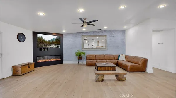 $4,200 | 26098 Nova Lane, Menifee, CA 92585