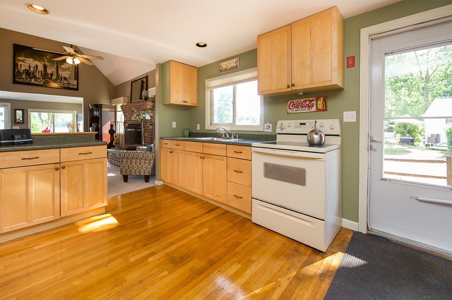 66 Ells Road Hampstead, NH 03841 - Photo 24 of 39