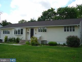 13 Stamford Road Hamilton, NJ 08619 - Photo 1 of 5 Gallery Image 1
