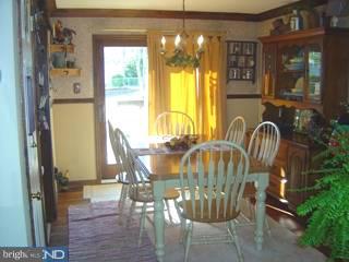 13 Stamford Road Hamilton, NJ 08619 - Photo 3 of 5 Gallery Image 3