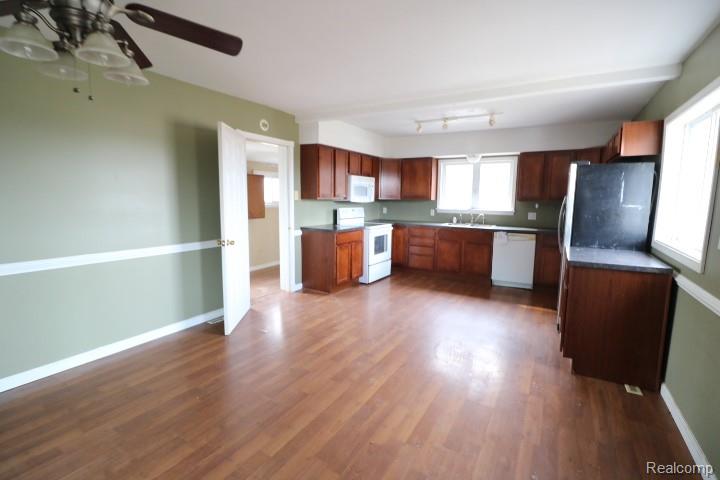 5271 Isles Road Brown City, MI 48416 - Photo 6 of 32