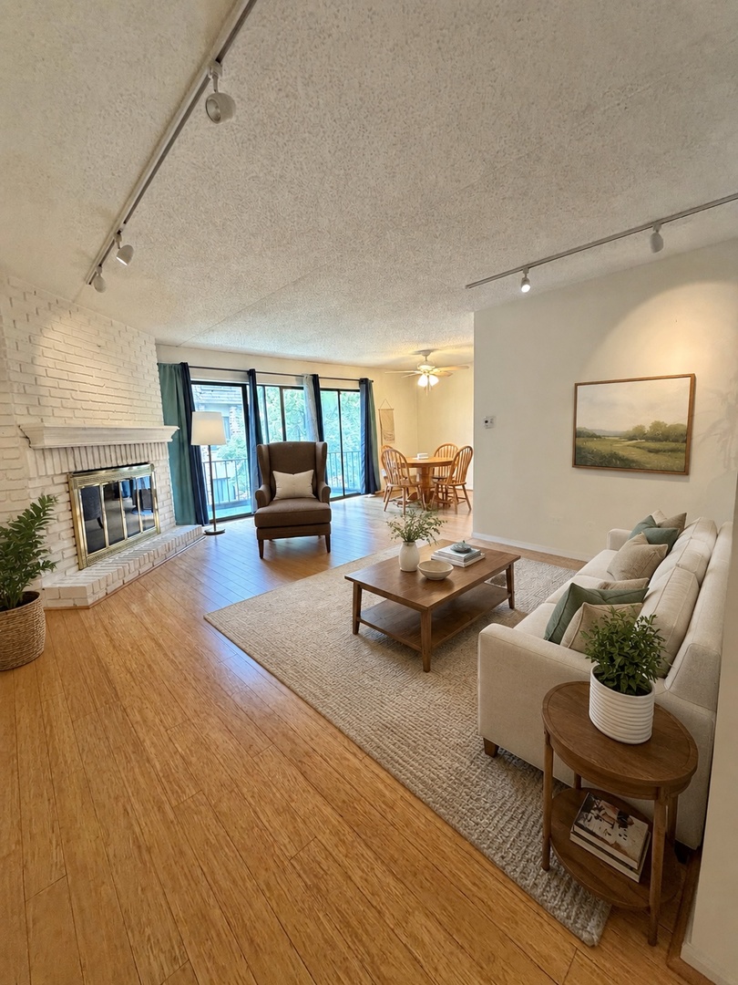 9186 S Road, Unit D Palos Hills, IL 60465 - Photo 8 of 12