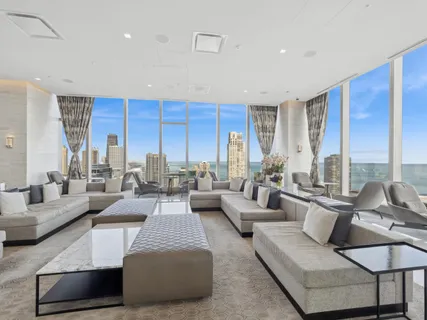 $1,650,000 | 363 East Wacker Drive, Unit 5105, Chicago, IL 60601