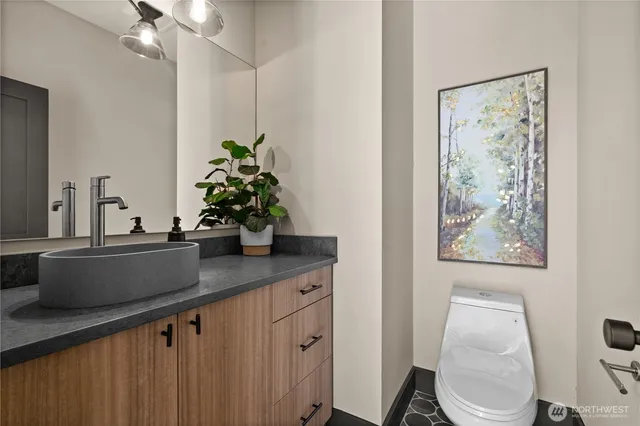 $1,924,995 | 1128 31st Avenue South, Seattle, WA 98144