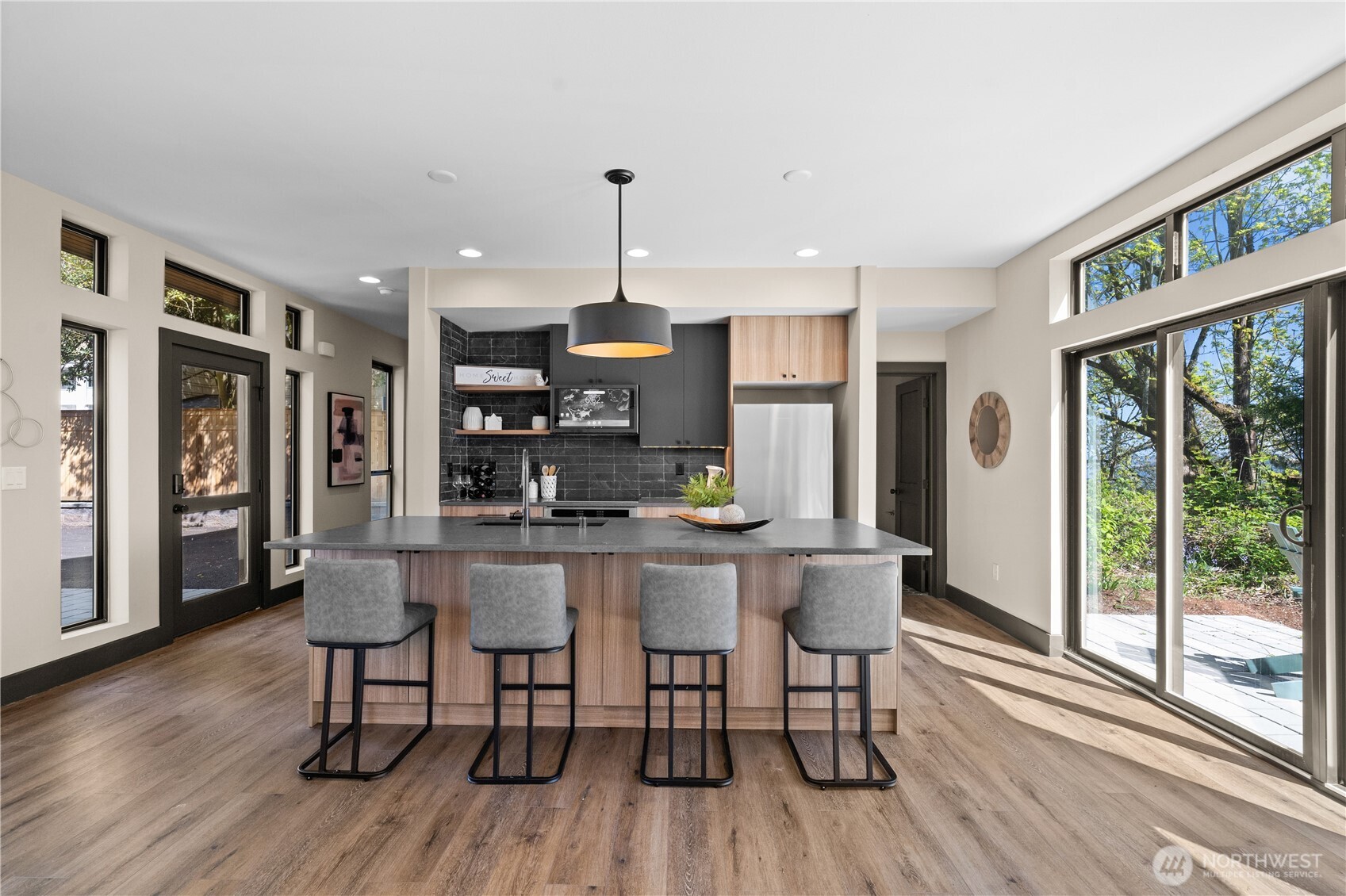 1128 31st Avenue South Seattle, WA 98144 - Photo 8 of 34