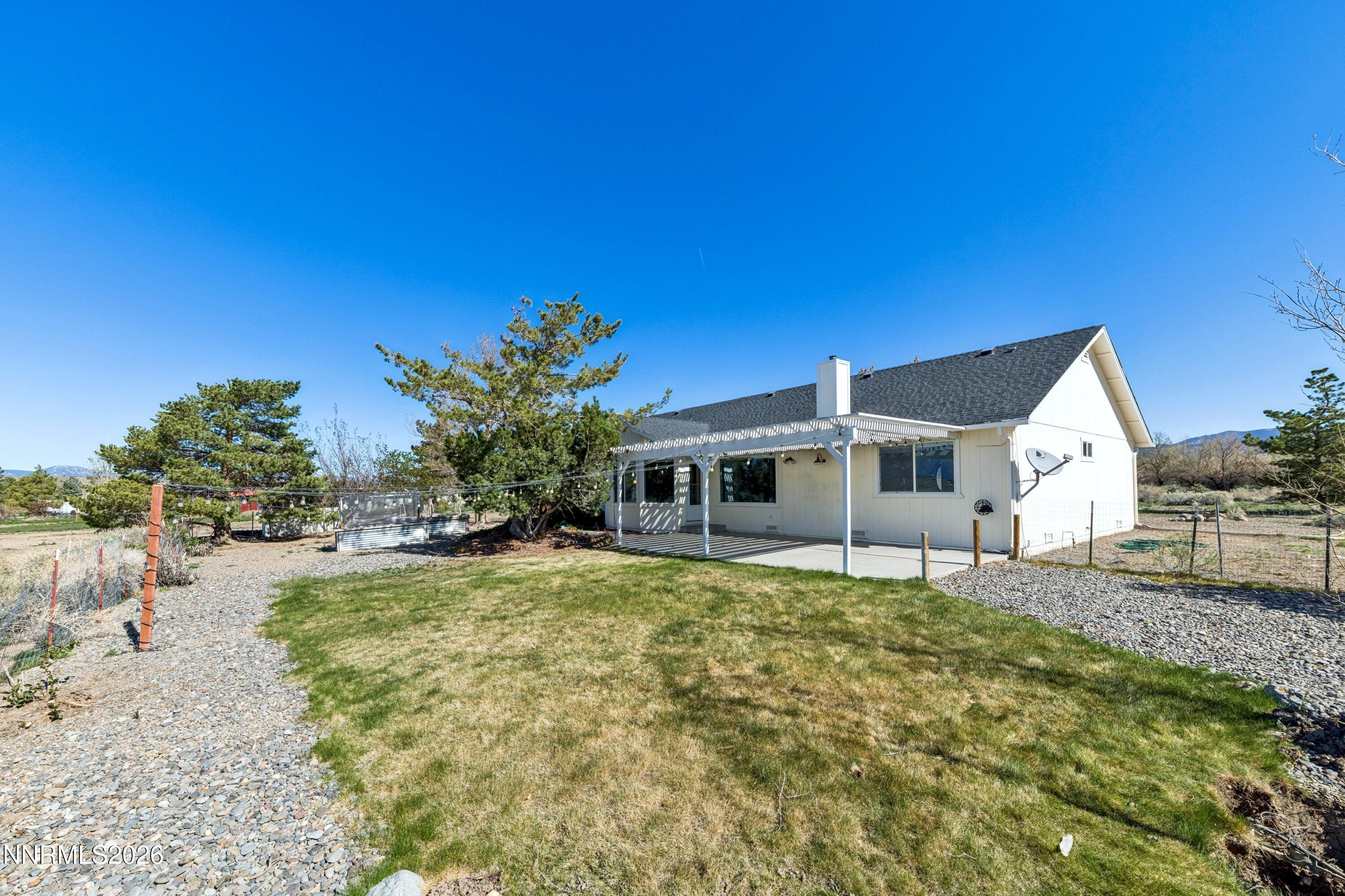 2363 Juniper Road Gardnerville, NV 89410 - Photo 2 of 25 a17