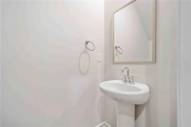 $2,490 | 279 Wells Circle, Canton, GA 30114