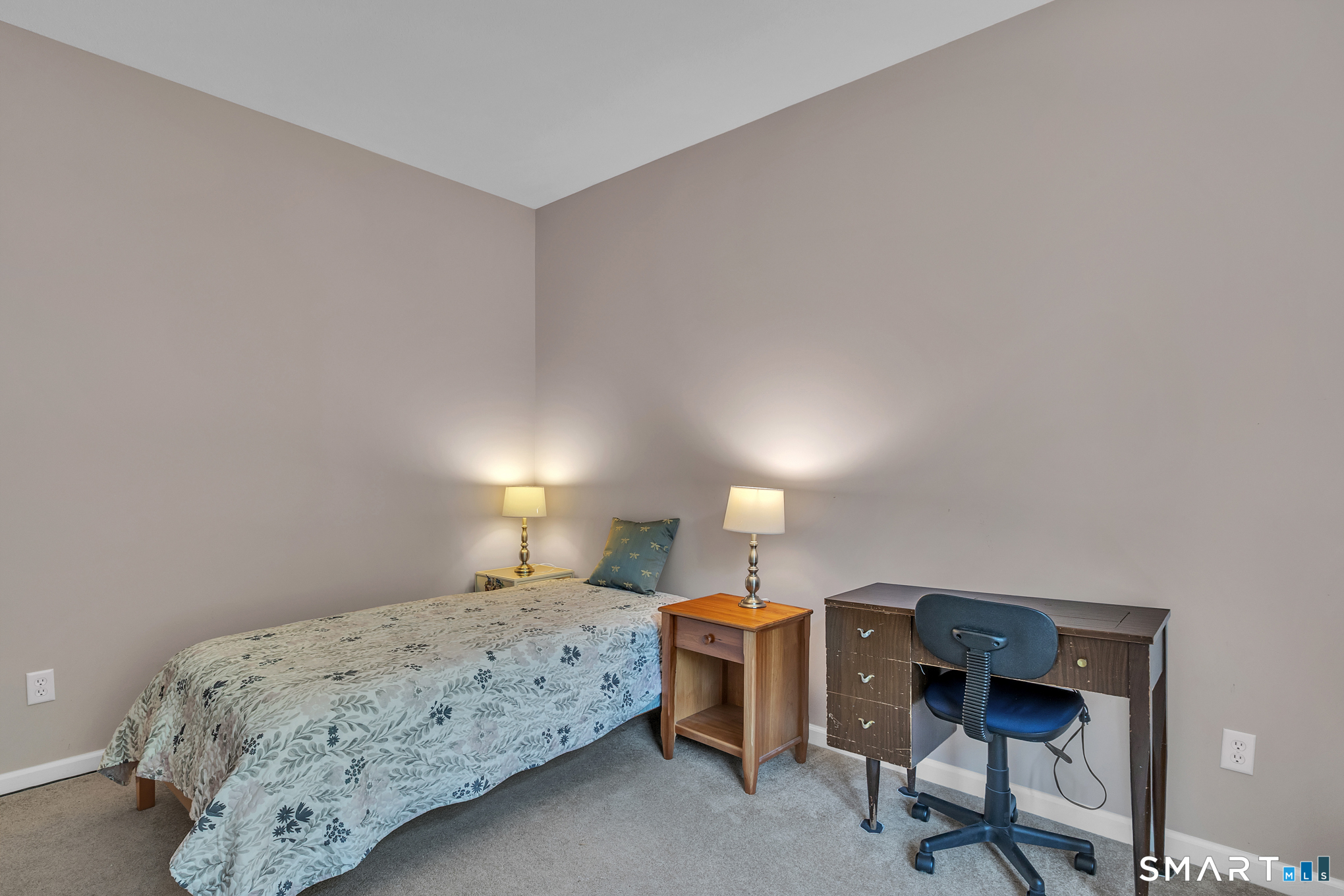 449 Tributary Lane Windsor, CT 06095 - Photo 21 of 38