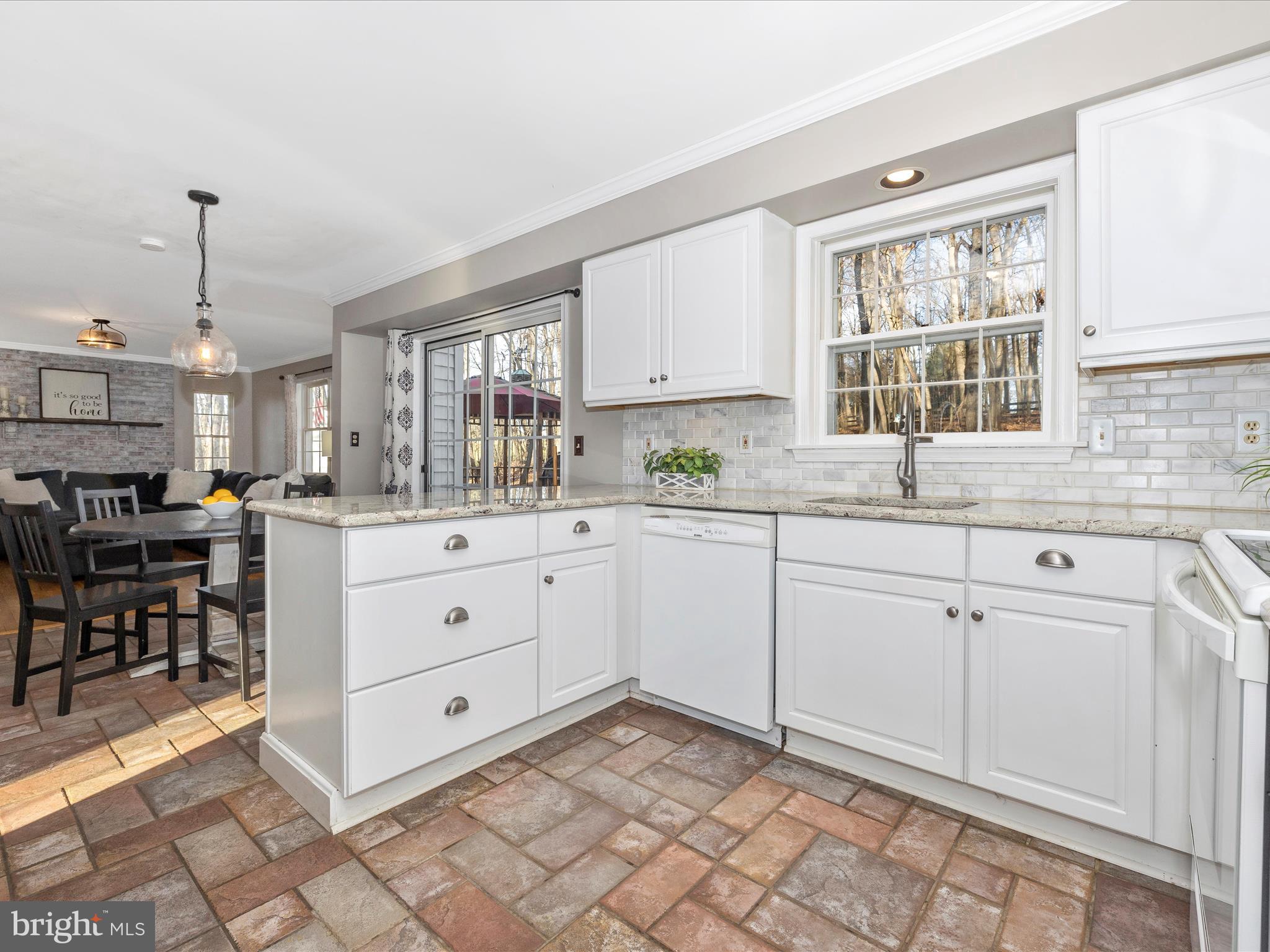 5733 Buffalo Road Mount Airy, MD 21771 - Photo 15 of 57 Kitchen