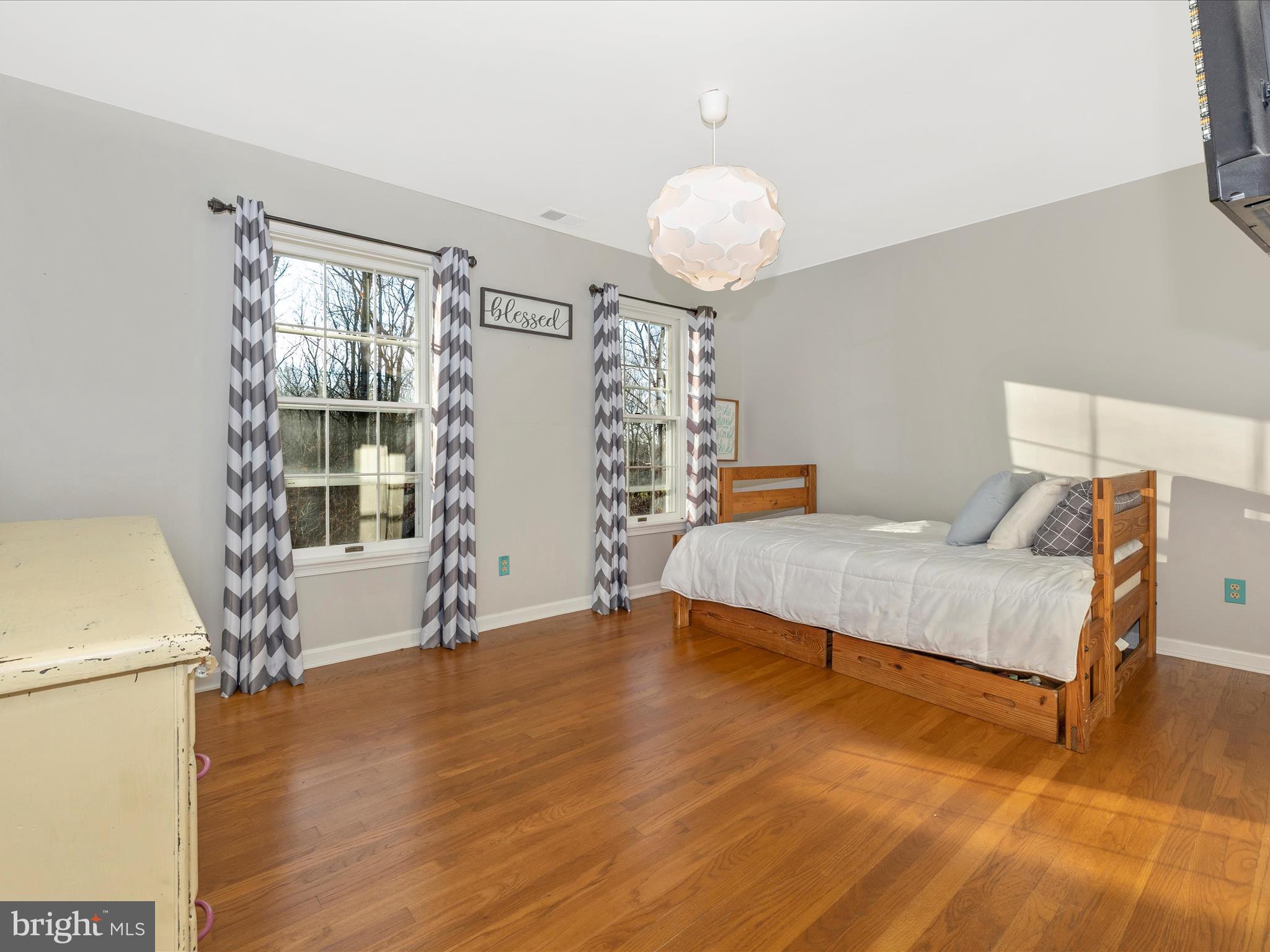 5733 Buffalo Road Mount Airy, MD 21771 - Photo 31 of 57 Bedroom 2