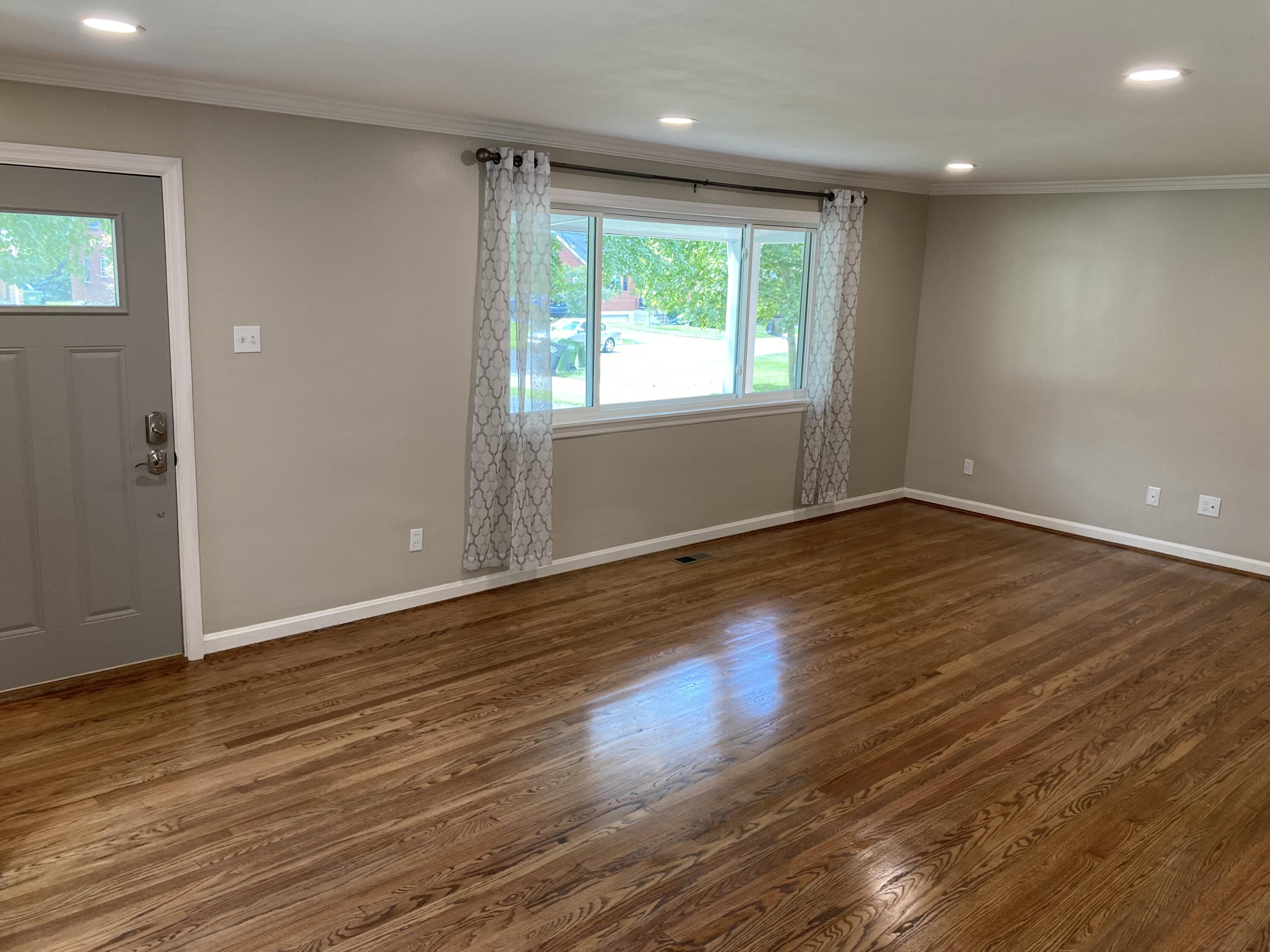 32 Ashton Road Fort Mitchell, KY 41017 - Photo 3 of 36 Gallery Image 3