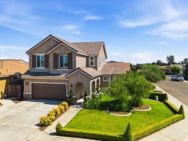 $510,000 | 3408 Sussex Avenue, Clovis, CA 93619