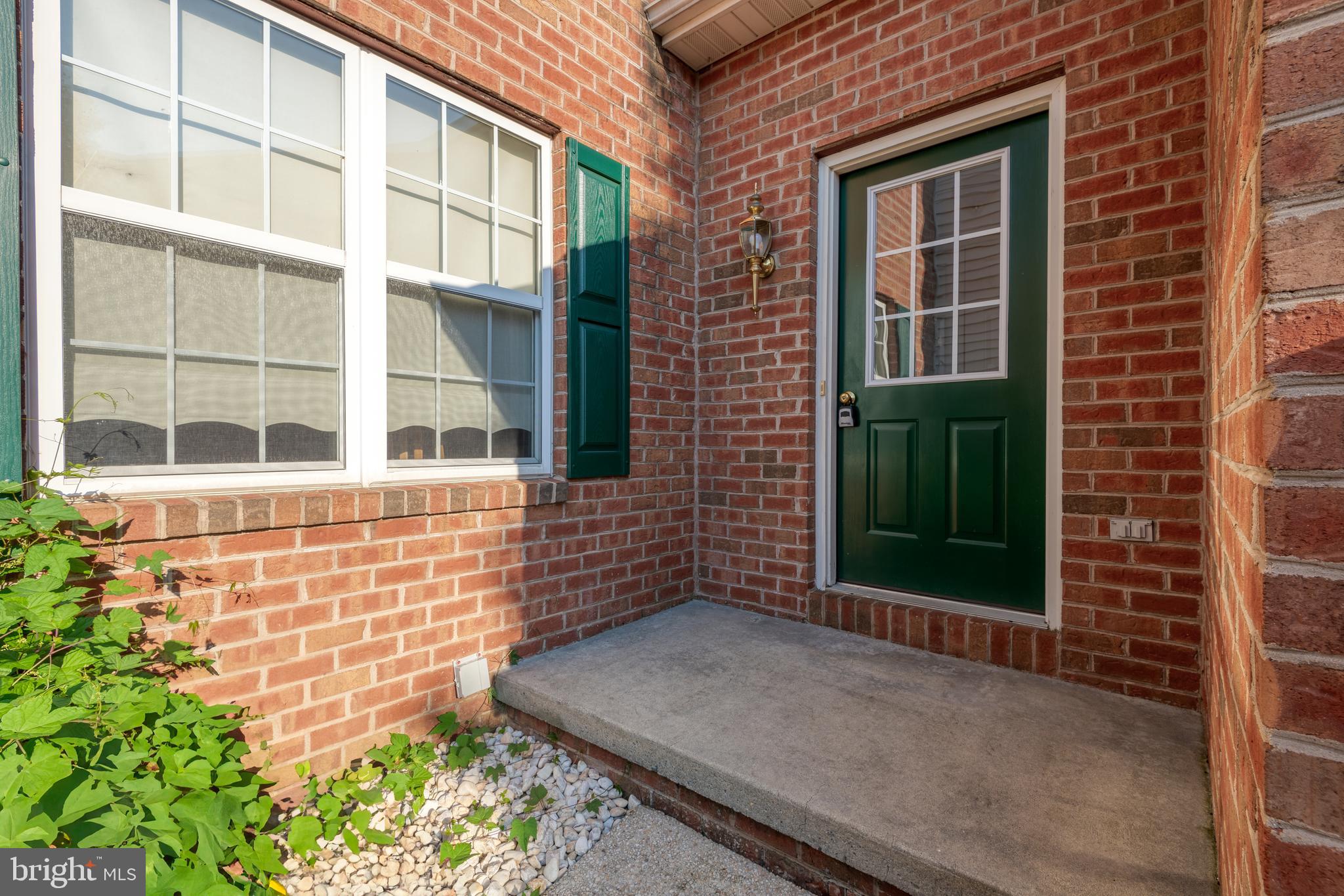 108 Sutherland Road Lancaster, PA 17603 - Photo 3 of 33 Gallery Image 3