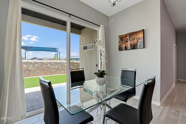 $294,900 | 13860 Summer View Avenue, El Paso, TX 79928