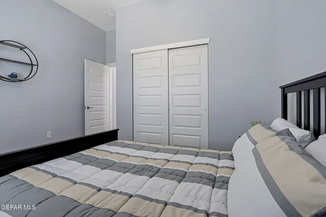 $294,900 | 13860 Summer View Avenue, El Paso, TX 79928