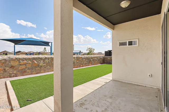 $294,900 | 13860 Summer View Avenue, El Paso, TX 79928