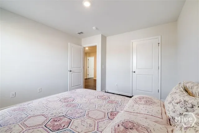 $2,600 | 248 Caribbean Village Drive, Guyton, GA 31312