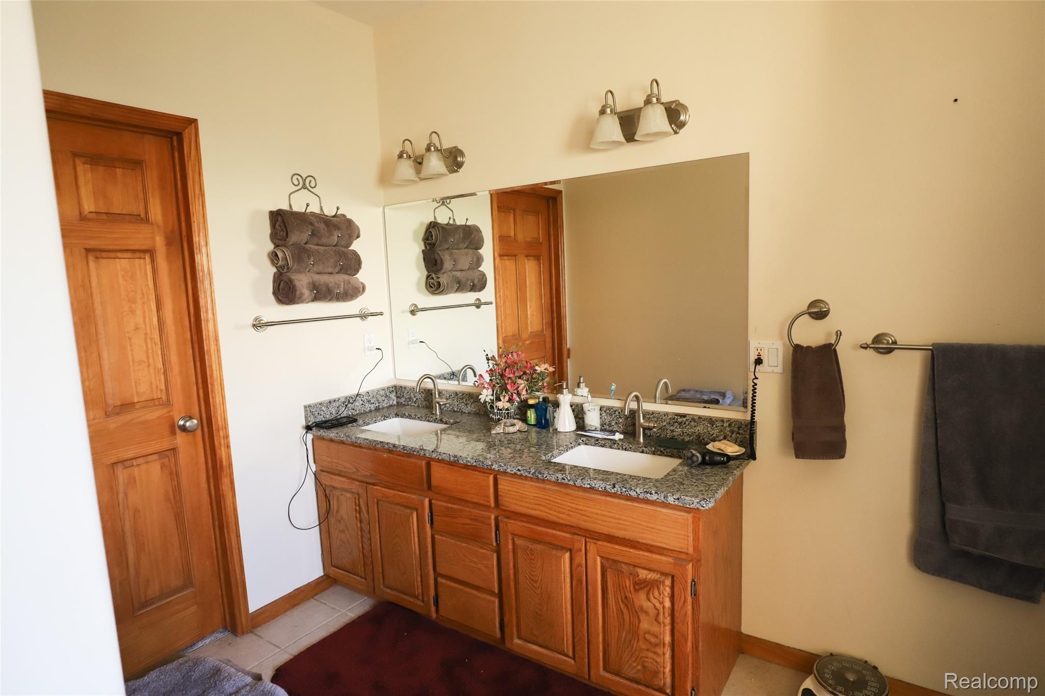 11196 Lambs Road Memphis, MI 48041 - Photo 21 of 31 61E8B748-53C4-4662-B9E2-D561F18C6D58.JPG