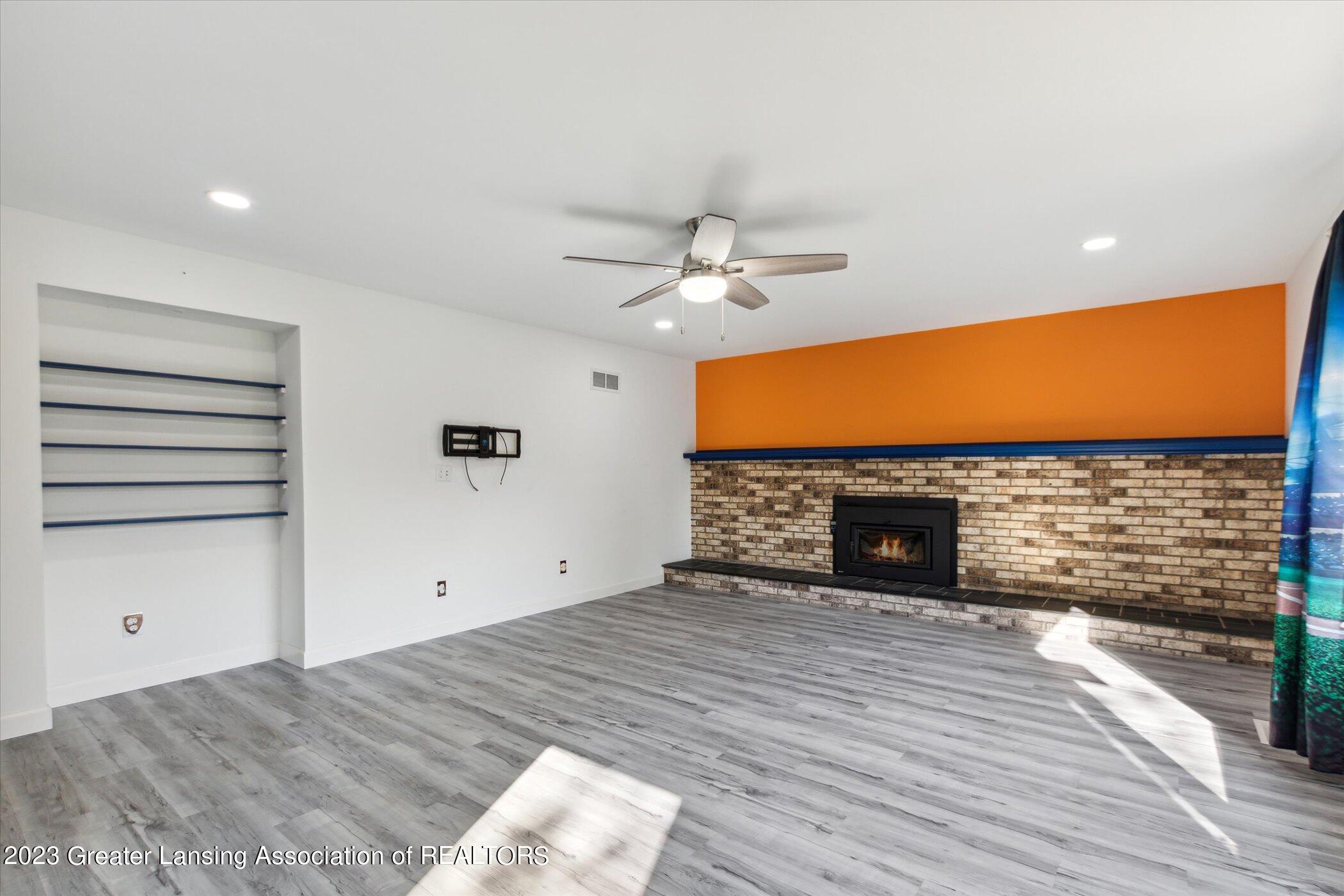 700 Frick Road Leonard, MI 48367 - Photo 20 of 66 20-700-Frick-Rd-Leonard-MI-48367-WindowS