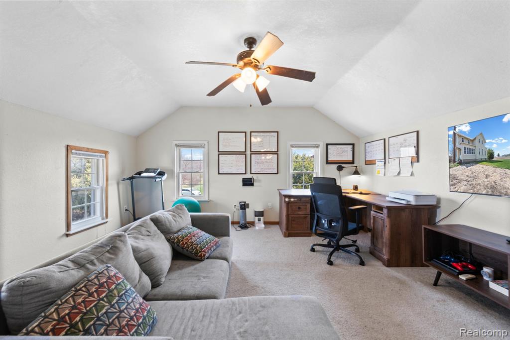 9269 Dixon Road Monroe, MI 48161 - Photo 16 of 57