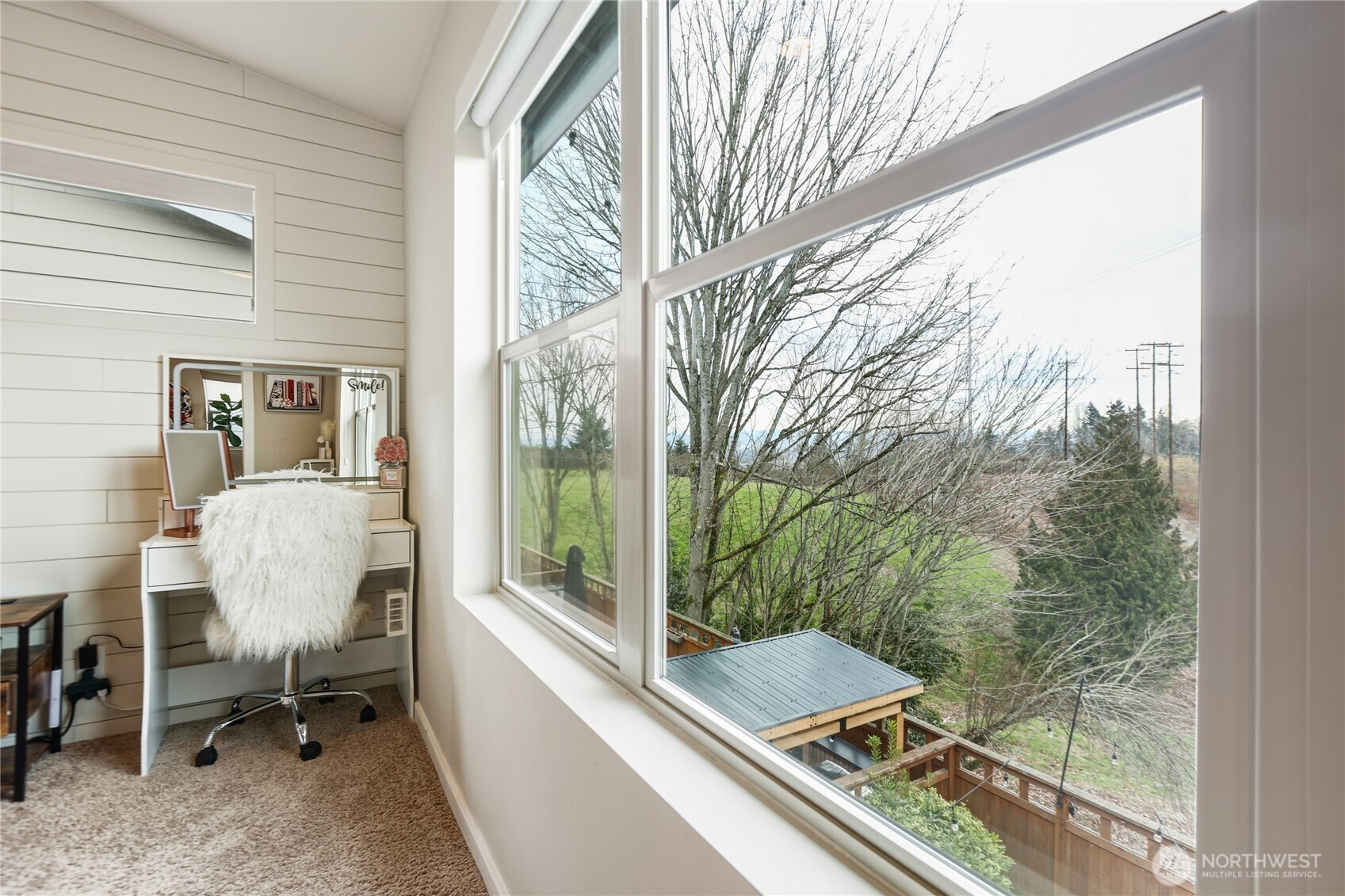 281 Southwest 97th Place Seattle, WA 98106 - Photo 18 of 34