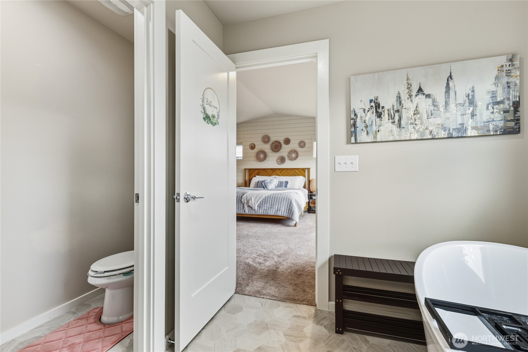 281 Southwest 97th Place Seattle, WA 98106 - Photo 22 of 34