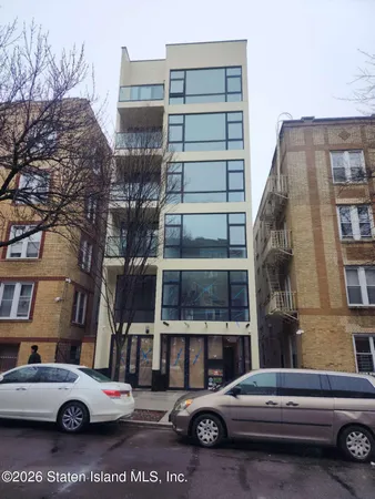$798,000 | 4016 7th Avenue, Unit 6F | Sunset Park