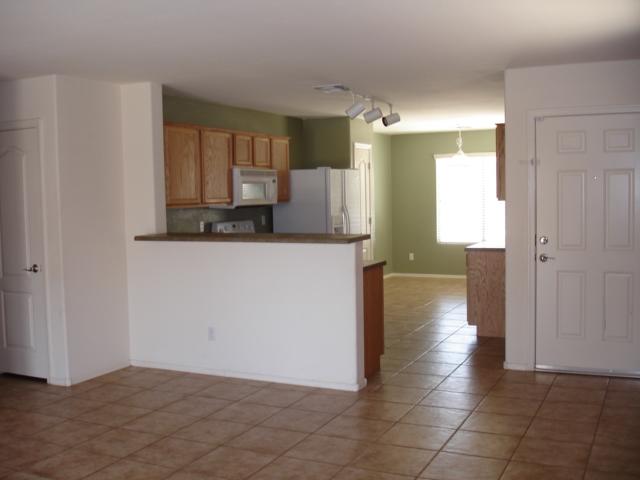 44953 Miramar Road Maricopa, AZ 85139 - Photo 8 of 20 Breakfast Bar