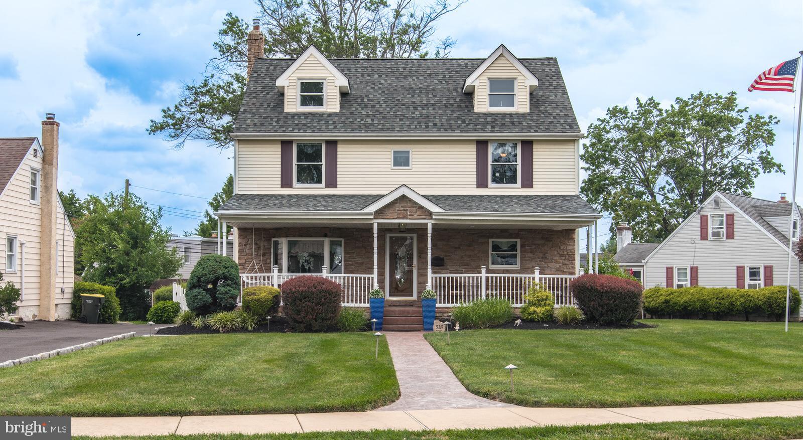 518 Stewart Road Hatboro, PA 19040 - Photo 4 of 103 Manicured Landscaping