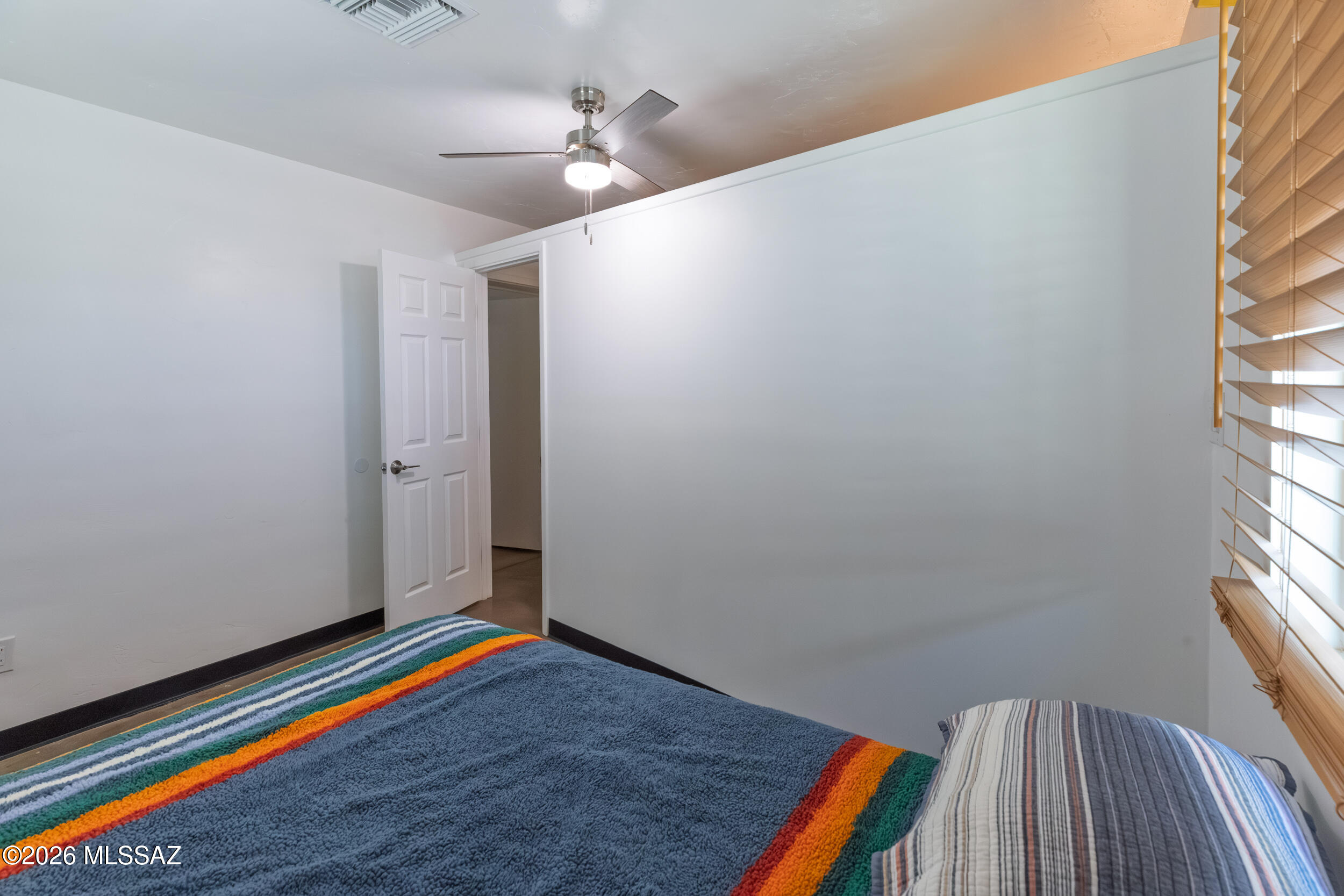 802 East Silverlake Road Tucson, AZ 85713 - Photo 40 of 46