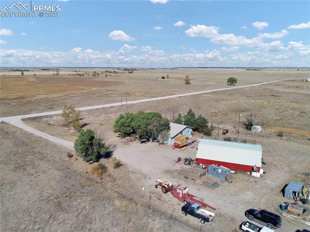 8155 North Log Road Peyton, CO 80831 - Photo 3 of 29