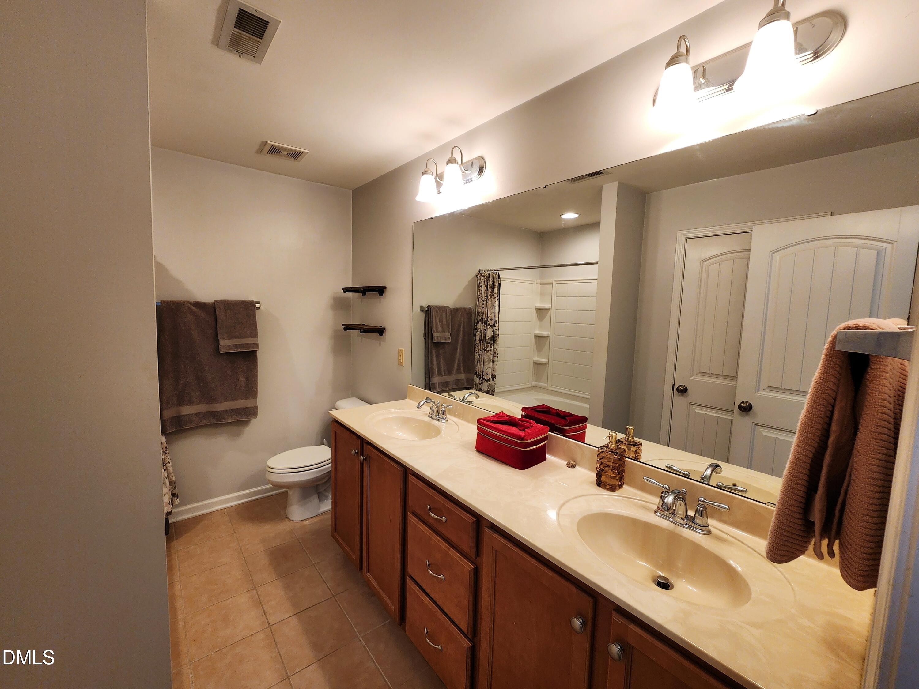 2423 Memory Ridge Drive Raleigh, NC 27606 - Photo 34 of 64