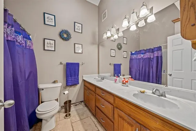 $375,000 | 125 Southwest Tess Drive, Lee's Summit, MO 64081