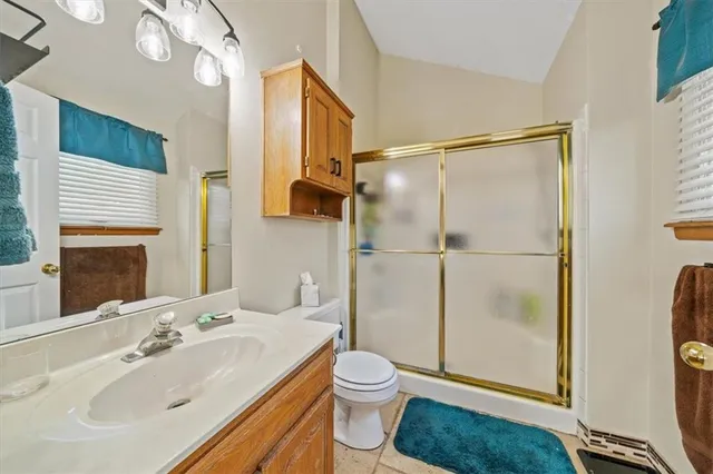 $375,000 | 125 Southwest Tess Drive, Lee's Summit, MO 64081