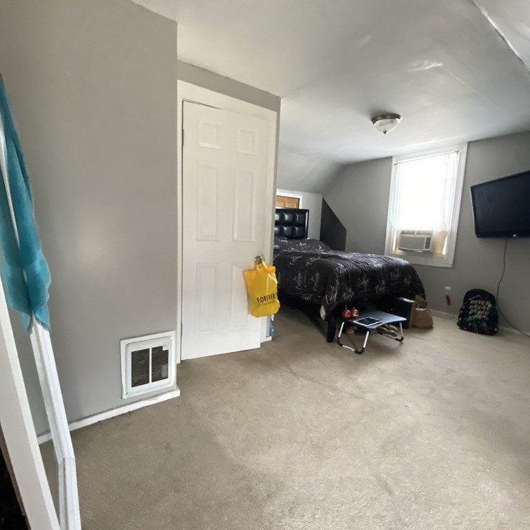 90 Mooreland Street Springfield, MA 01104 - Photo 12 of 22 Gallery Image 12