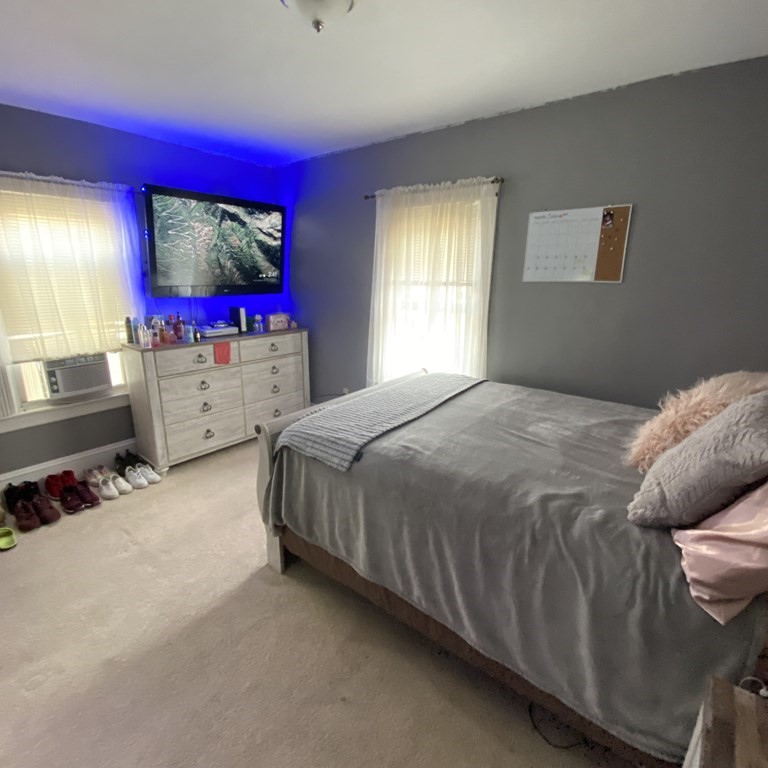 90 Mooreland Street Springfield, MA 01104 - Photo 14 of 22 Gallery Image 14