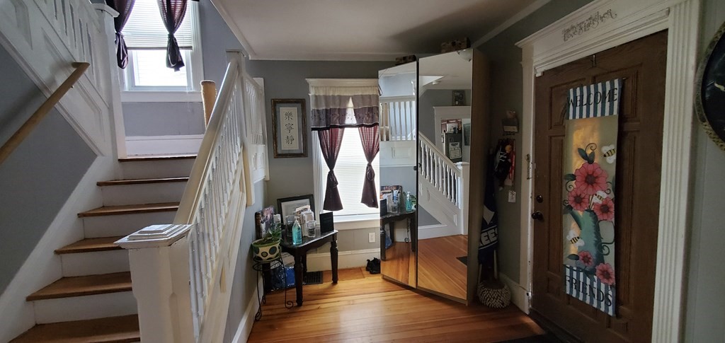 90 Mooreland Street Springfield, MA 01104 - Photo 7 of 22 Gallery Image 7