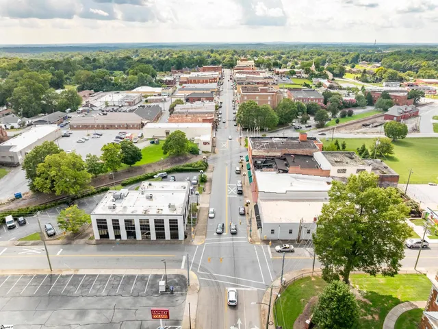 $99,000 | 5 Gault Creek Road, Jonesville, SC 29353