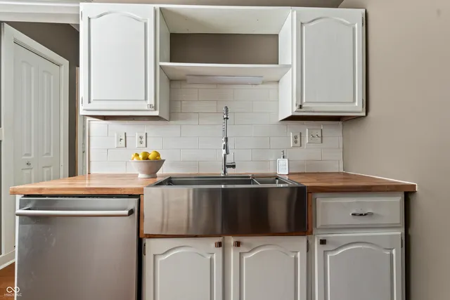 $325,000 | 3970 Broadway Street, Indianapolis, IN 46205