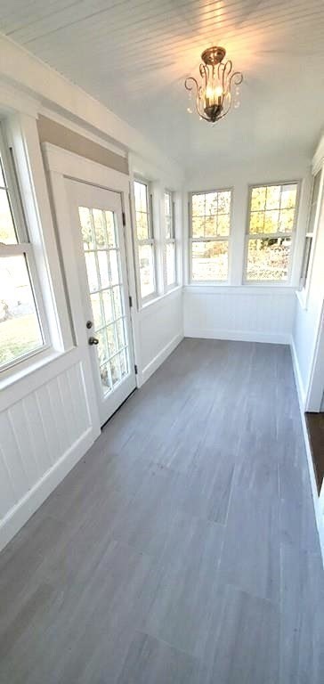 60 Grove Street Barnstable, MA 02601 - Photo 12 of 34 an empty room with windows