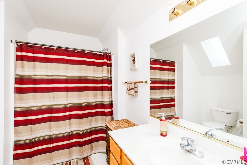 5301 Hackney Road North Chesterfield, VA 23234 - Photo 18 of 29 a bathroom with a sink and a bathtub