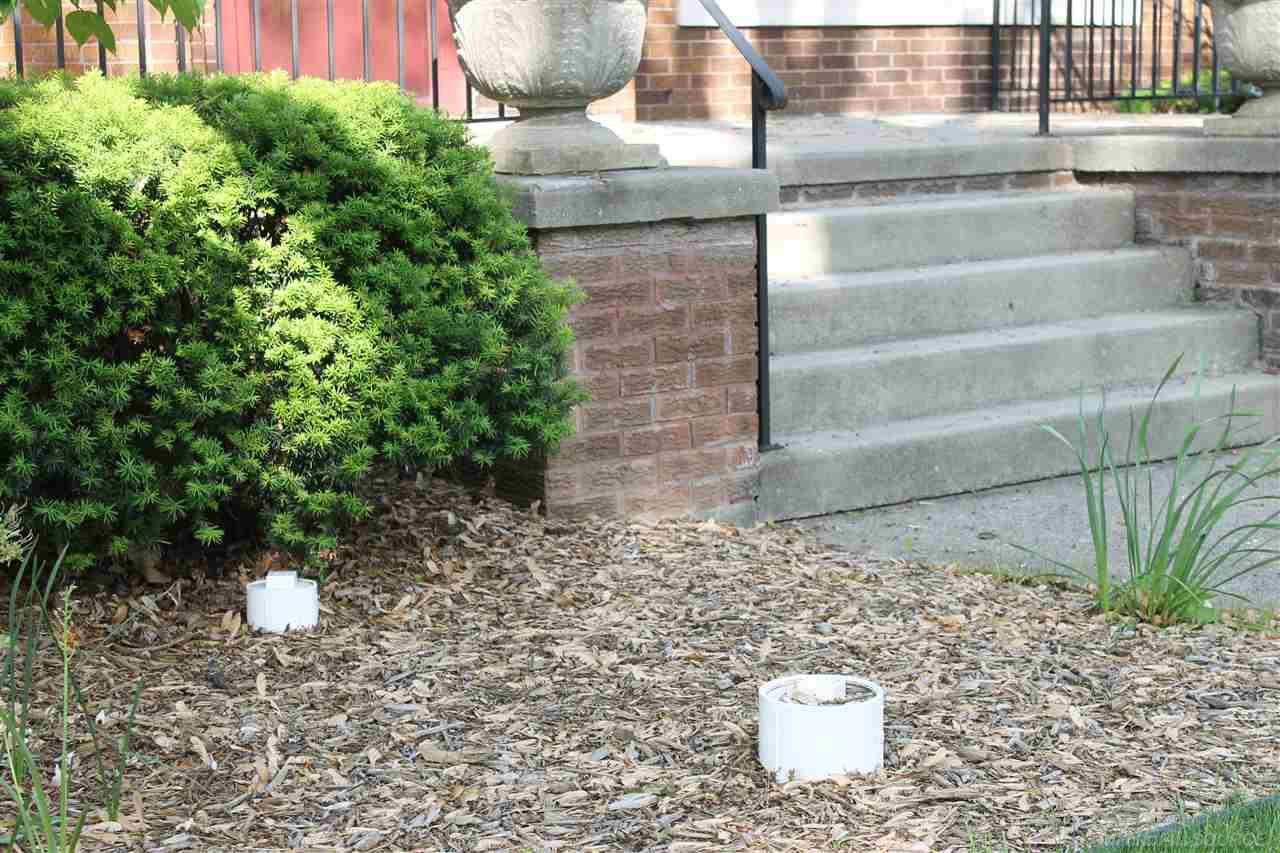 1242 Devonshire Road Grosse Pointe, MI 48230 - Photo 46 of 70 31246129-46.JPG