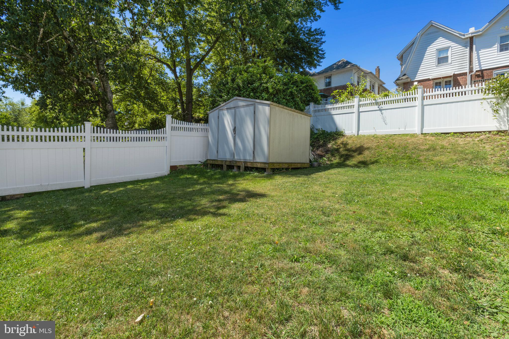 816 Naylors Run Road Havertown, PA 19083 - Photo 5 of 48