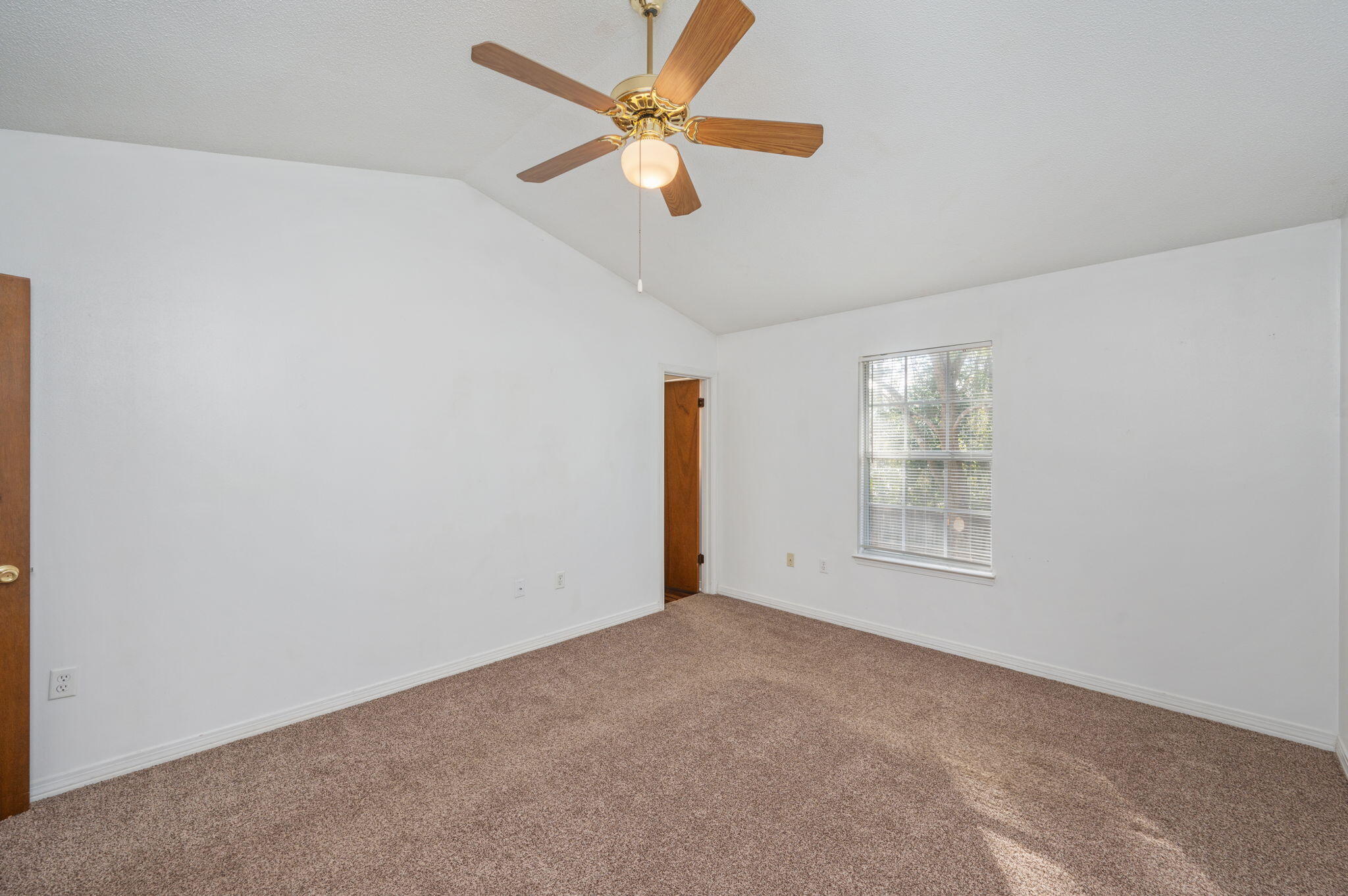 423 Northview Lane Crestview, FL 32536 - Photo 15 of 29 15-web-or-mls-423-northview-ln