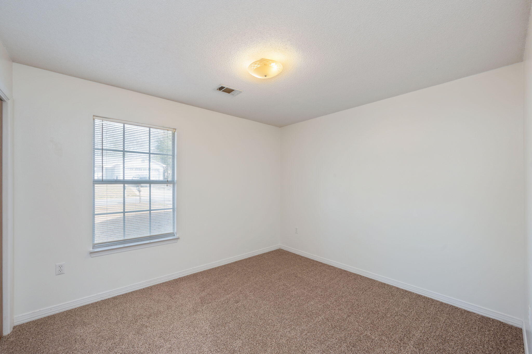 423 Northview Lane Crestview, FL 32536 - Photo 20 of 29 20-web-or-mls-423-northview-ln