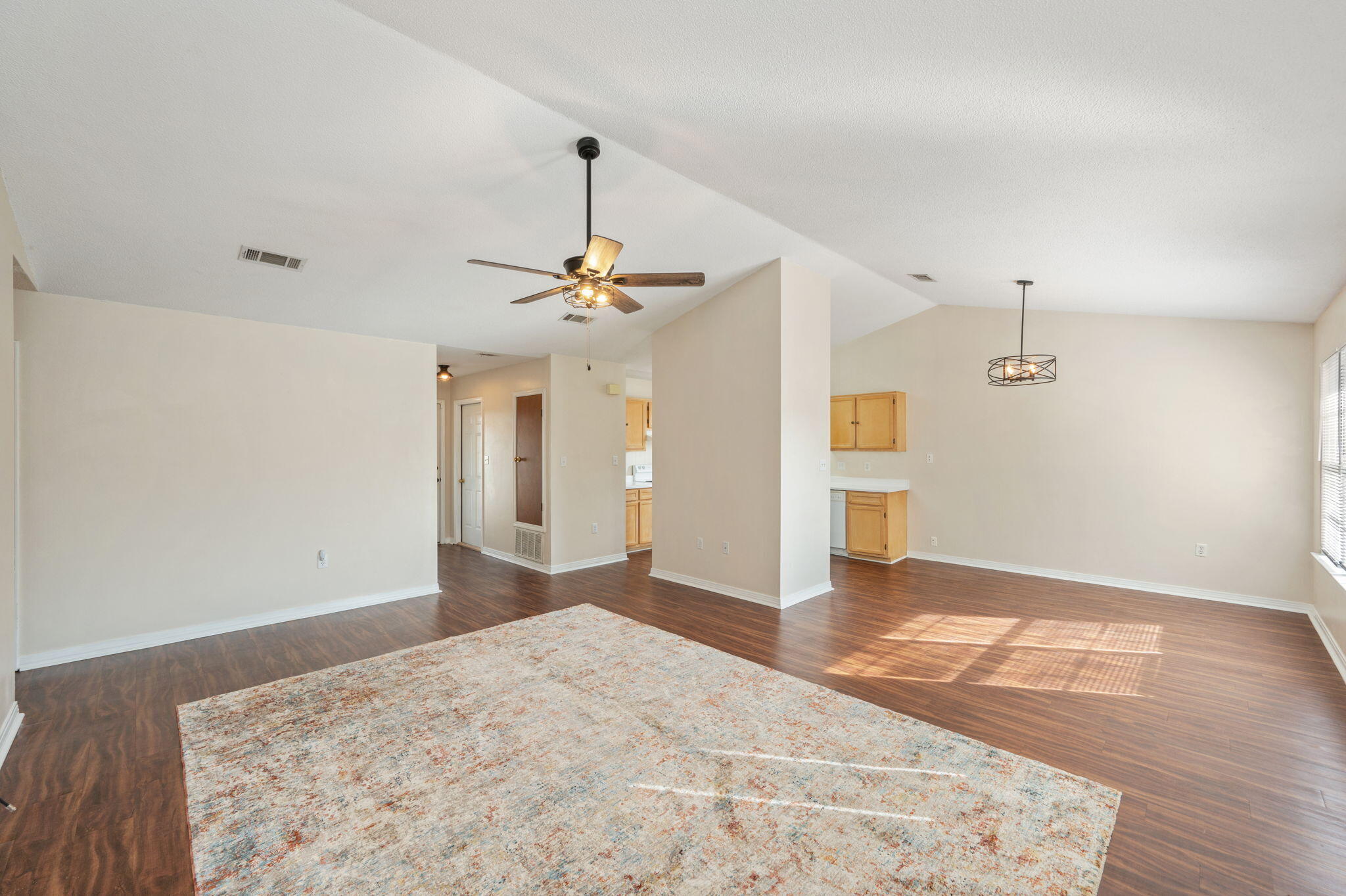 423 Northview Lane Crestview, FL 32536 - Photo 7 of 29 7-web-or-mls-423-northview-ln