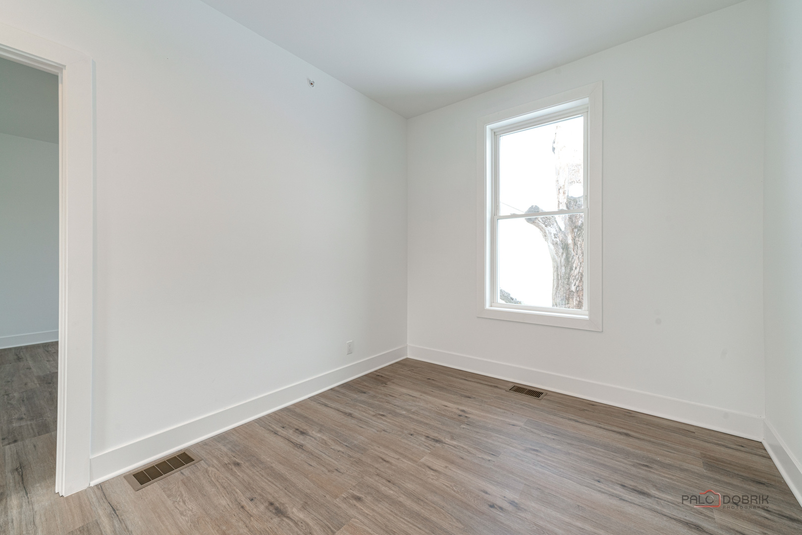 1061 Green Bay Road Lake Bluff, IL 60044 - Photo 12 of 33