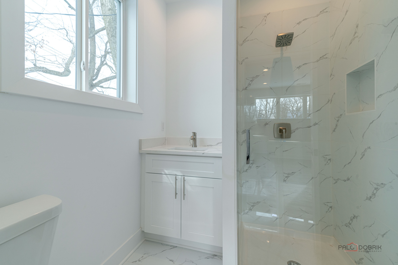 1061 Green Bay Road Lake Bluff, IL 60044 - Photo 8 of 33